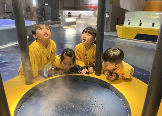 參觀科學館