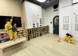 飛索運輸遊戲